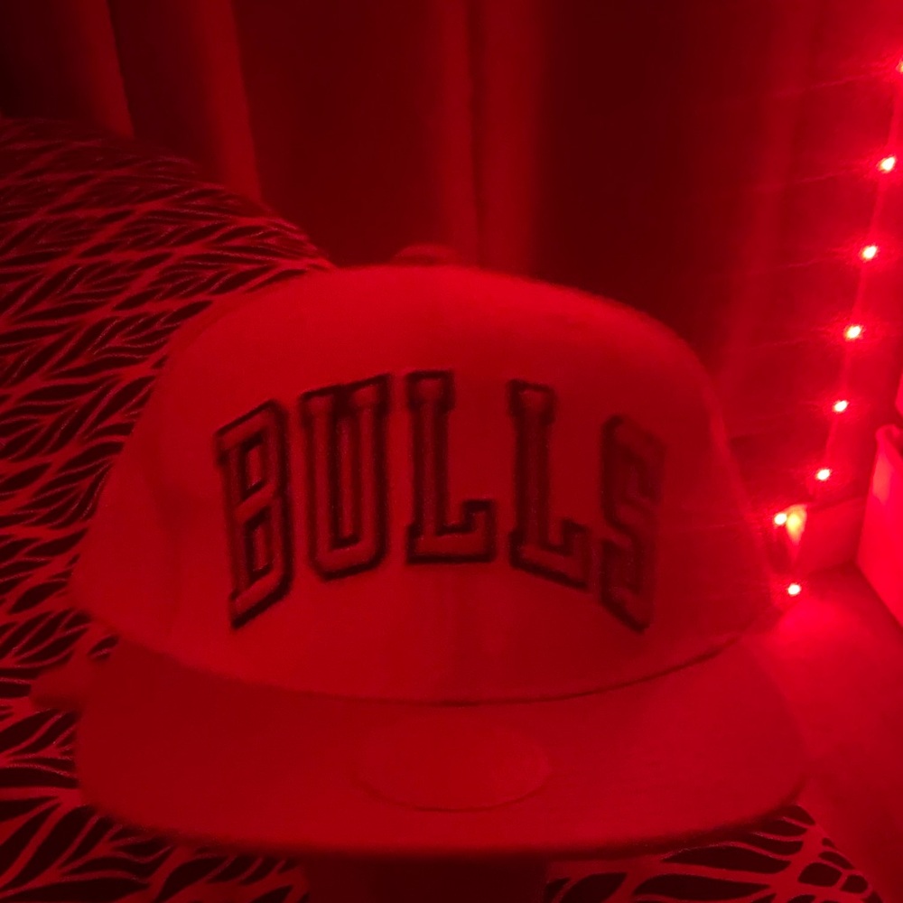 Mitchell & Ness White and Red Cap